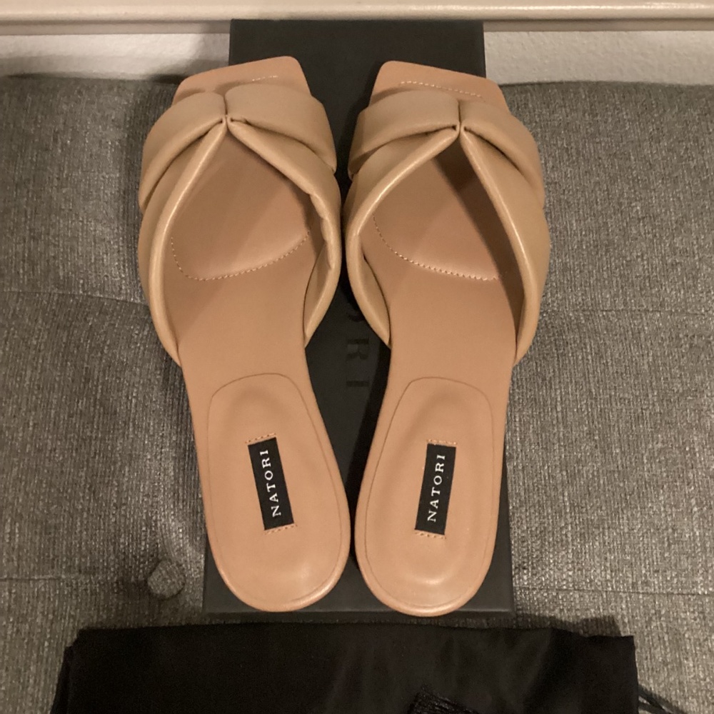 Natori Vitta Slide Sandal (Women) 9.5M - Picture 8 of 11